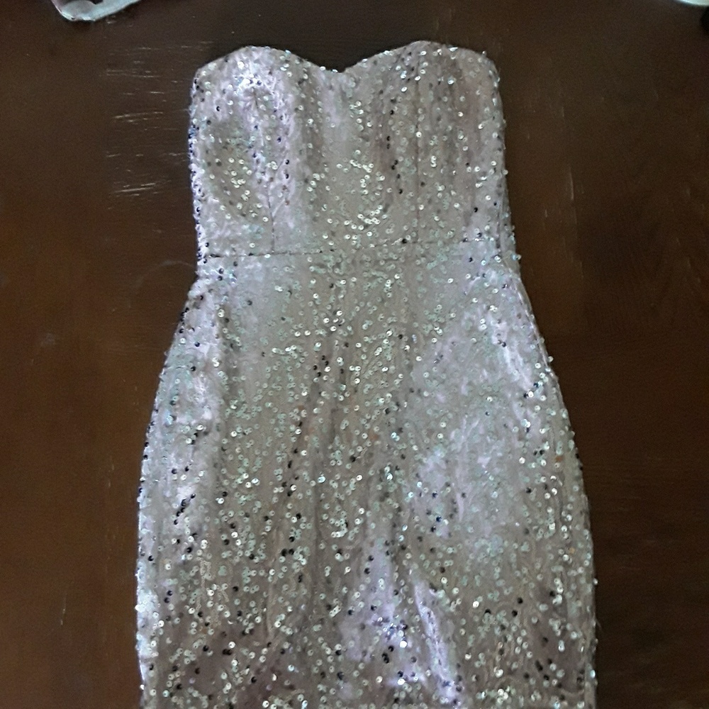 Women's dress